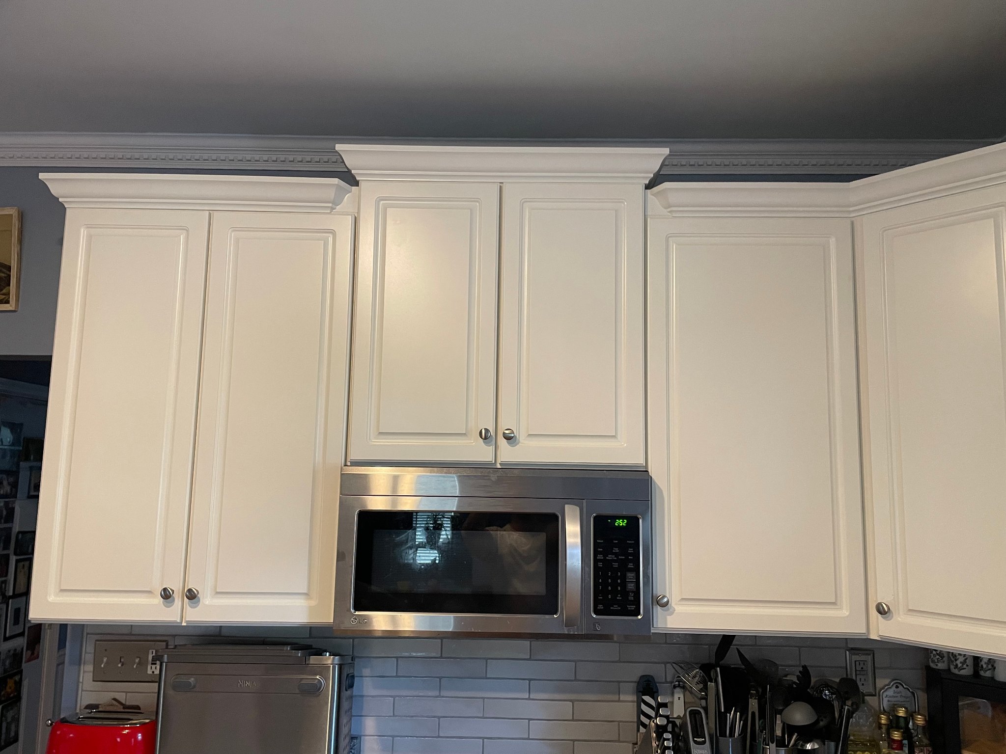 Cabinet and Drawer Repair, Cabinet Crown Molding Installation, Installation of soft close hinges, drawer slides. Installation of extendable drawers and accessories. — photo 1